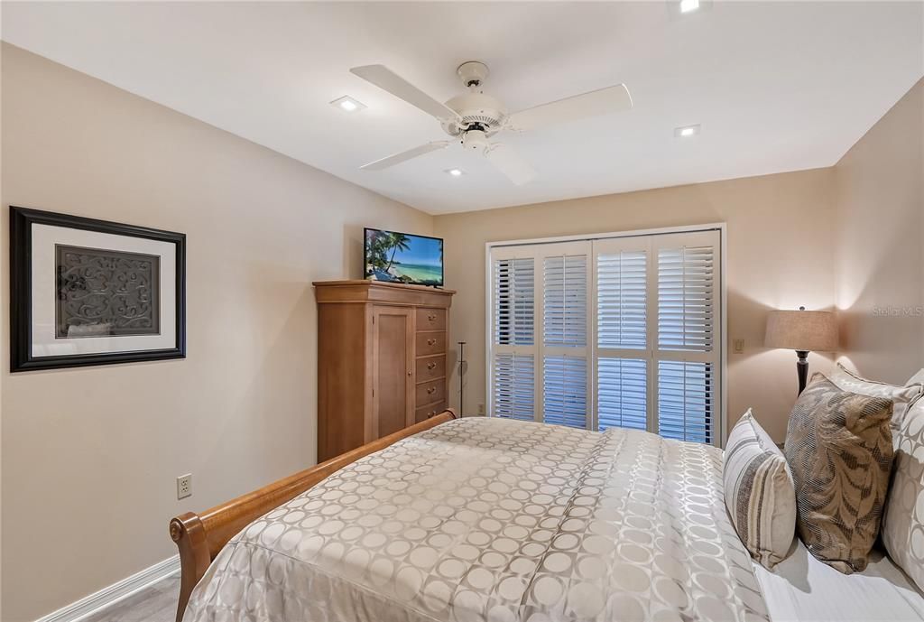 待售: $430,000 (3 贝兹, 2 浴室, 1971 平方英尺)