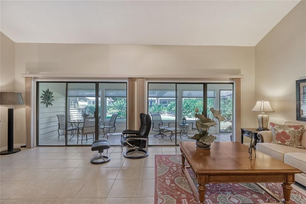 待售: $430,000 (3 贝兹, 2 浴室, 1971 平方英尺)