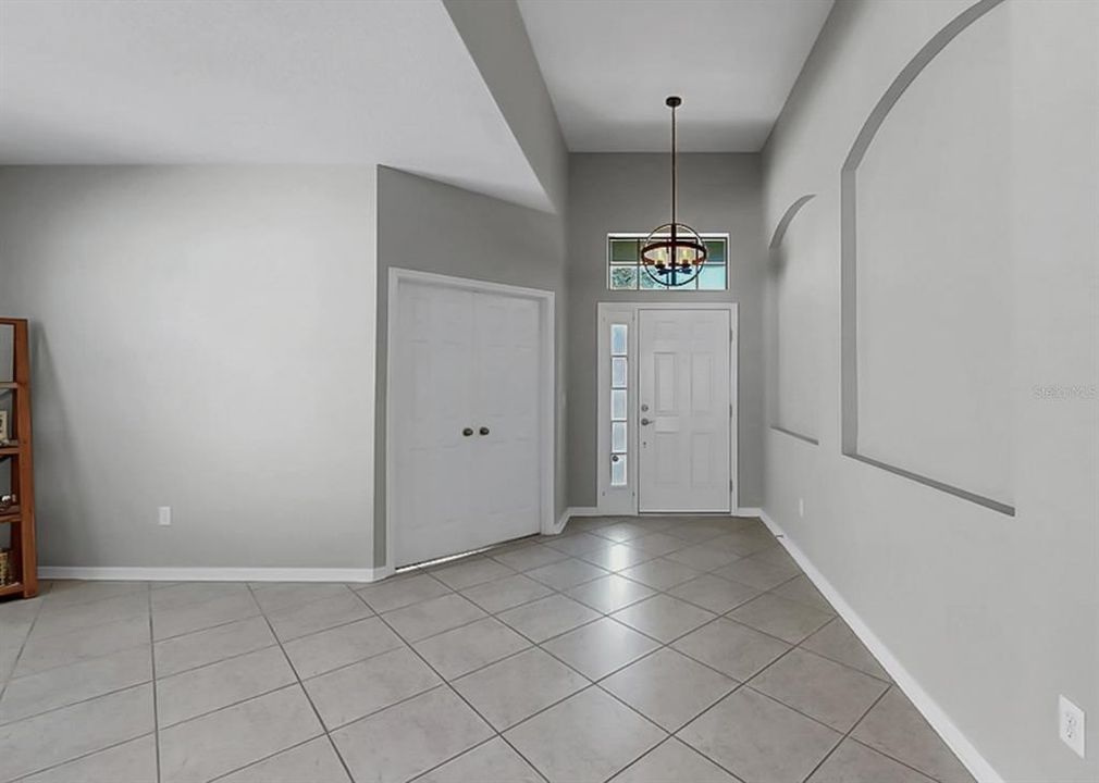 На продажу: $499,000 (3 спален, 2 ванн, 2051 Квадратных фут)