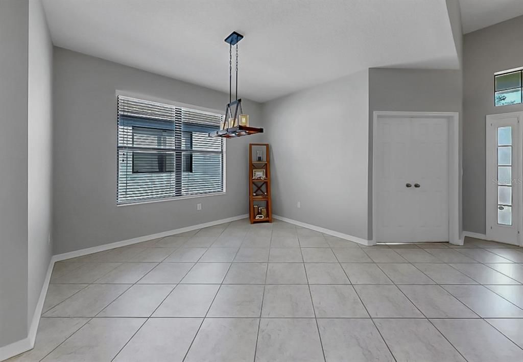 На продажу: $499,000 (3 спален, 2 ванн, 2051 Квадратных фут)