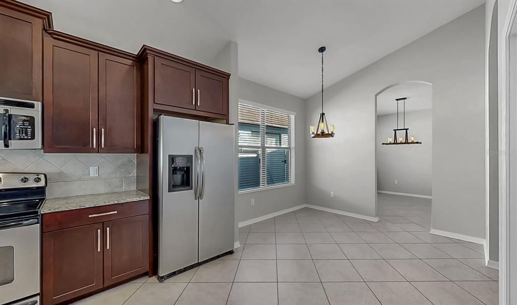 На продажу: $499,000 (3 спален, 2 ванн, 2051 Квадратных фут)