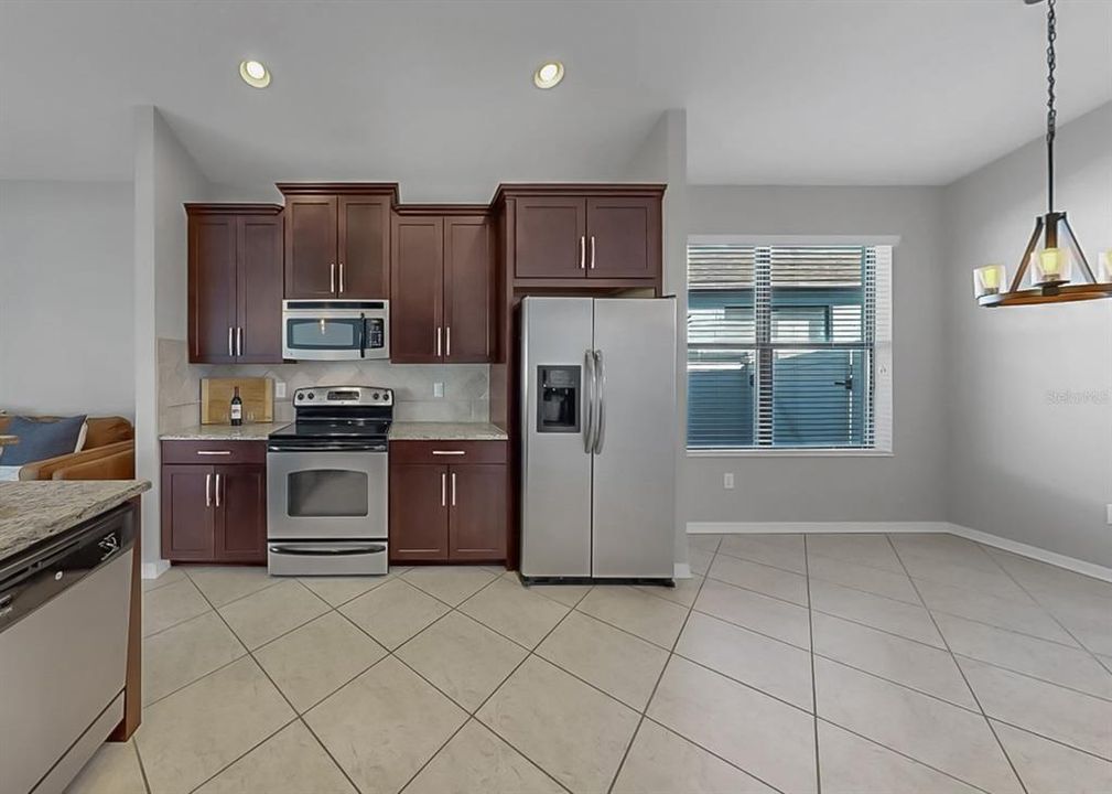 На продажу: $499,000 (3 спален, 2 ванн, 2051 Квадратных фут)