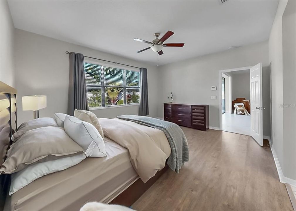 На продажу: $499,000 (3 спален, 2 ванн, 2051 Квадратных фут)