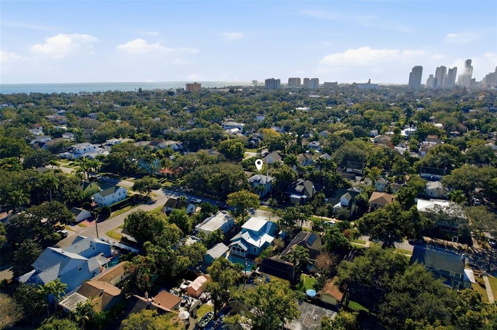 For Sale: $1,485,000 (3 beds, 2 baths, 2093 Square Feet)
