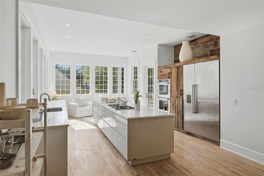 For Sale: $1,485,000 (3 beds, 2 baths, 2093 Square Feet)