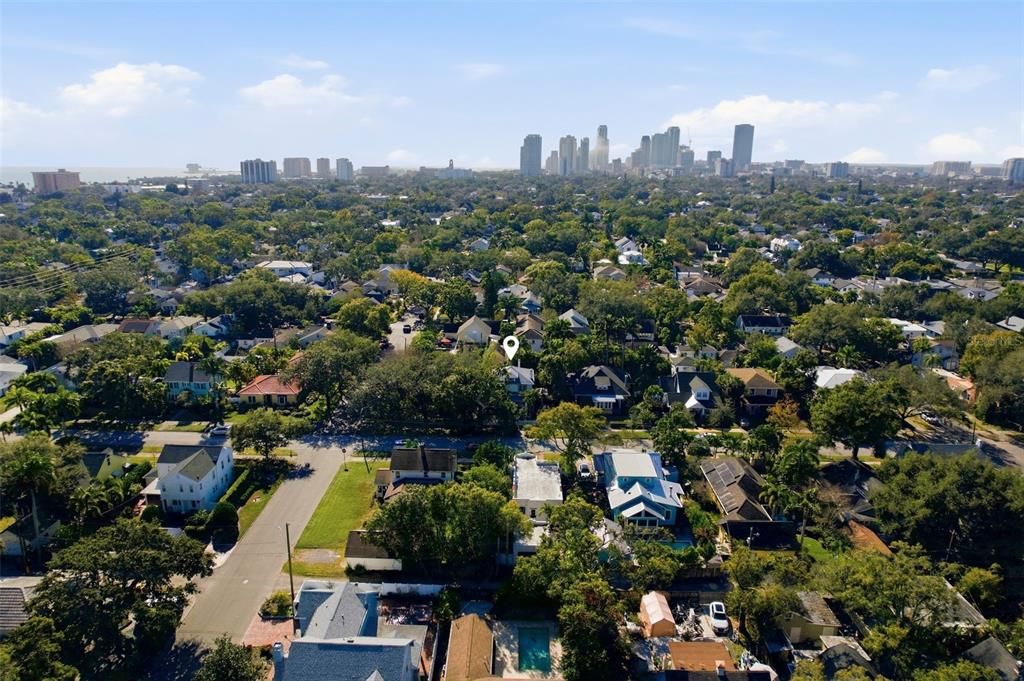 For Sale: $1,485,000 (3 beds, 2 baths, 2093 Square Feet)