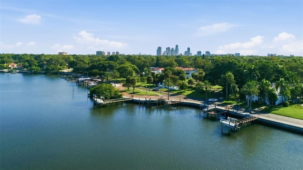 For Sale: $1,485,000 (3 beds, 2 baths, 2093 Square Feet)