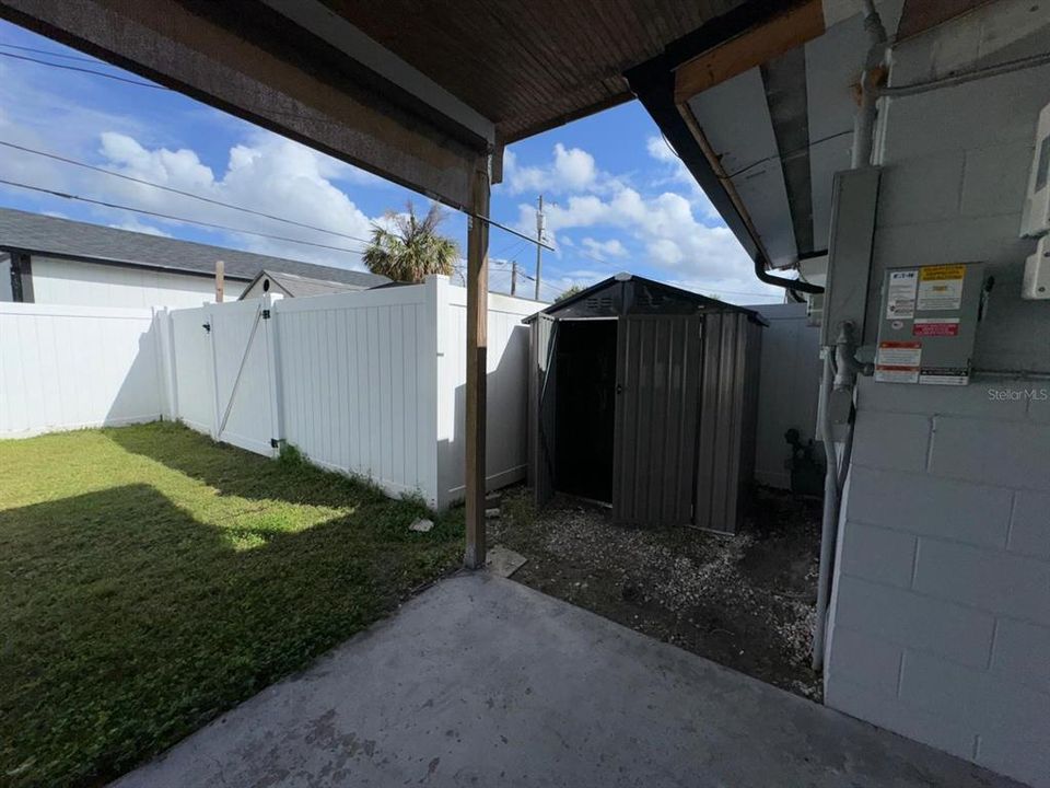 出租: $2,500 (3 贝兹, 1 浴室, 1300 平方英尺)