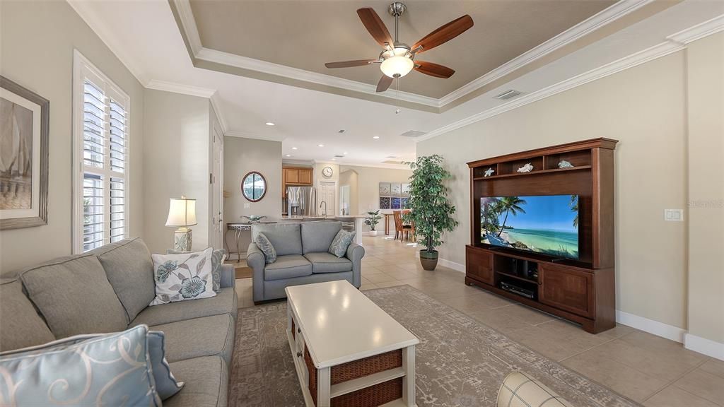 For Sale: $500,000 (2 beds, 2 baths, 1684 Square Feet)