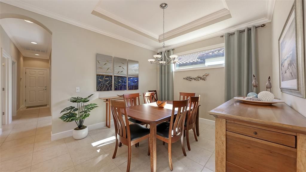 For Sale: $500,000 (2 beds, 2 baths, 1684 Square Feet)