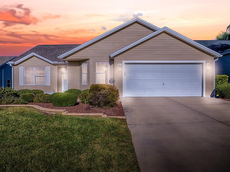 На продажу: $365,000 (3 спален, 2 ванн, 1512 Квадратных фут)