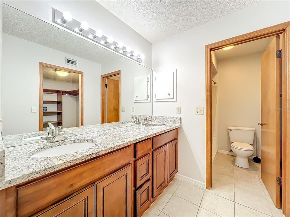 En Venta: $415,000 (3 camas, 2 baños, 1671 Pies cuadrados)