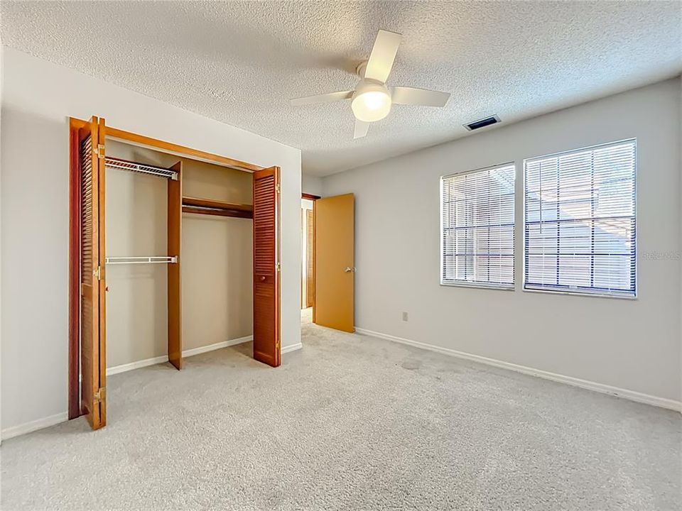 En Venta: $415,000 (3 camas, 2 baños, 1671 Pies cuadrados)