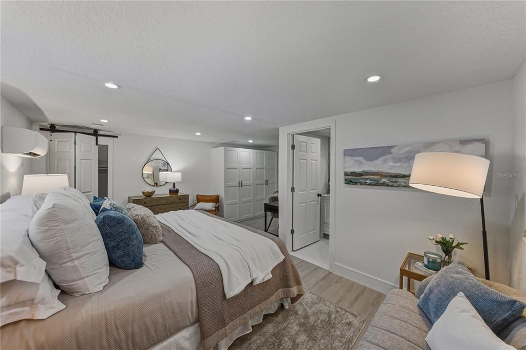 For Sale: $549,900 (4 beds, 3 baths, 1620 Square Feet)