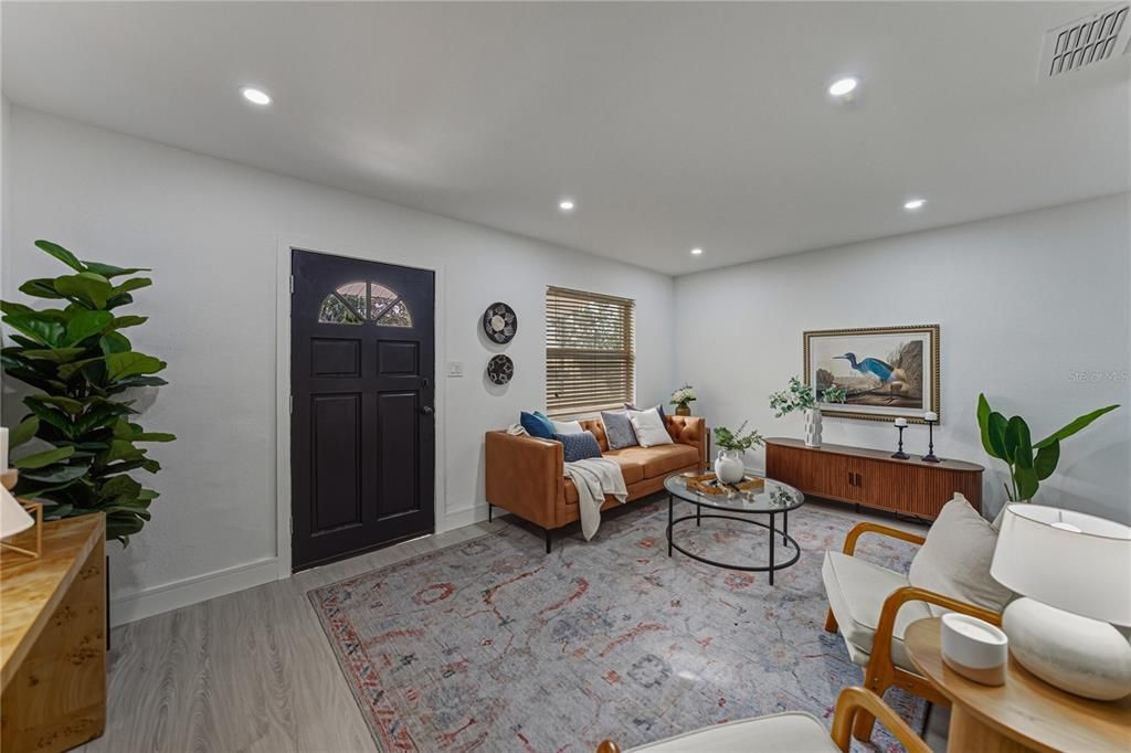 For Sale: $549,900 (4 beds, 3 baths, 1620 Square Feet)