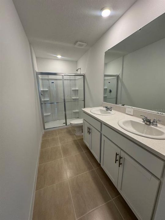 For Rent: $1,900 (2 beds, 2 baths, 1219 Square Feet)