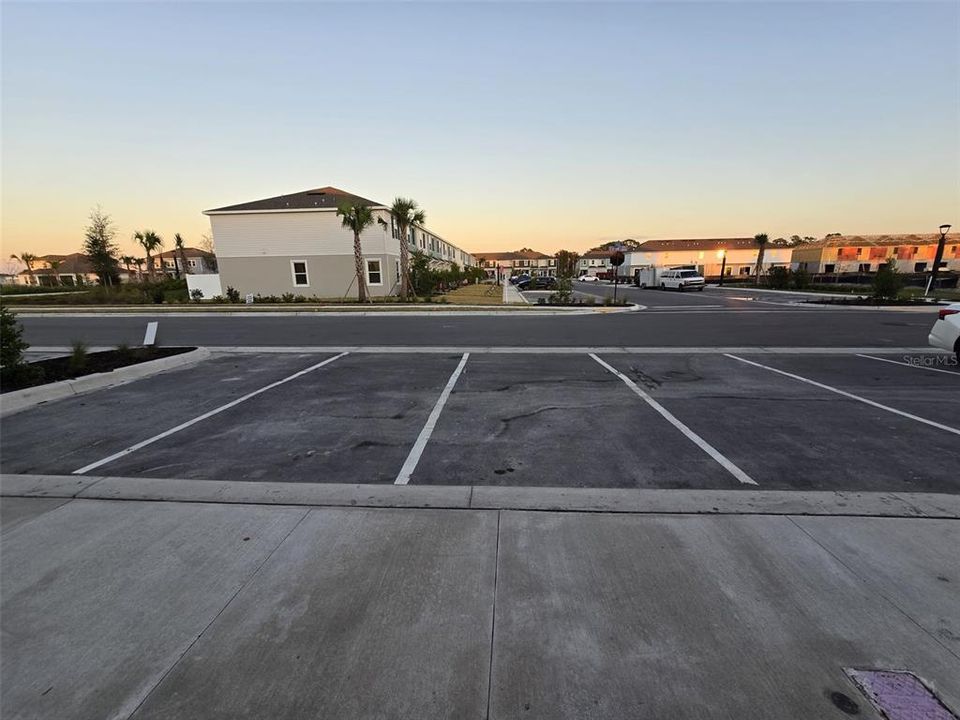 For Rent: $1,900 (2 beds, 2 baths, 1219 Square Feet)