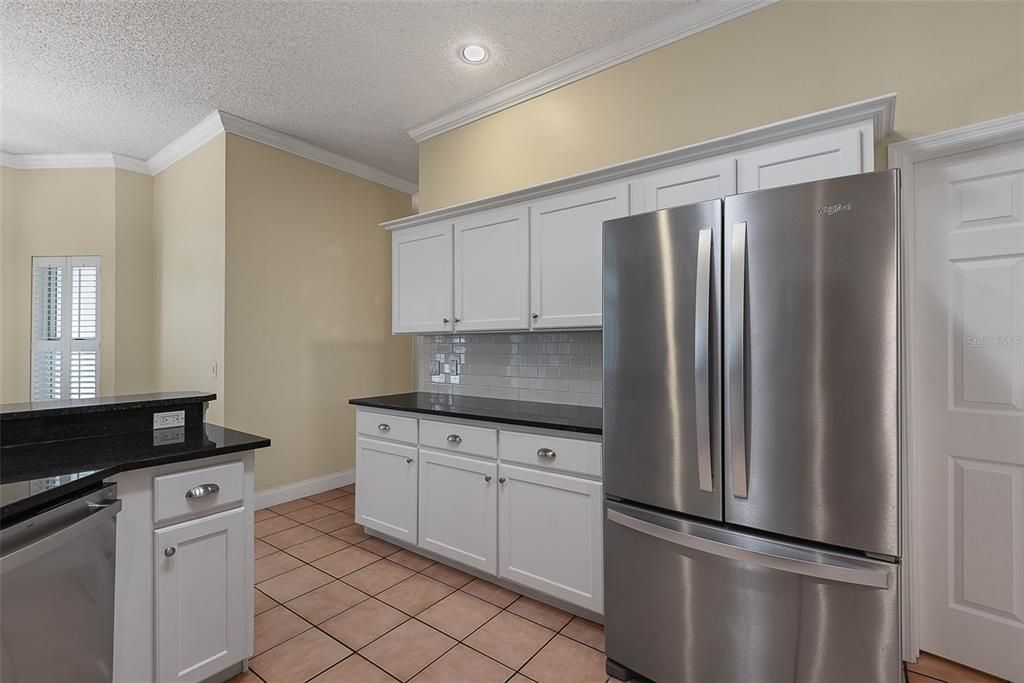 For Sale: $599,000 (4 beds, 2 baths, 2336 Square Feet)