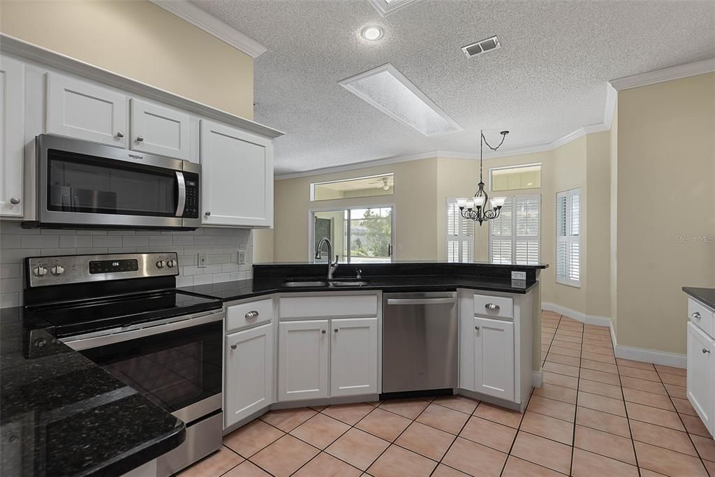 For Sale: $599,000 (4 beds, 2 baths, 2336 Square Feet)