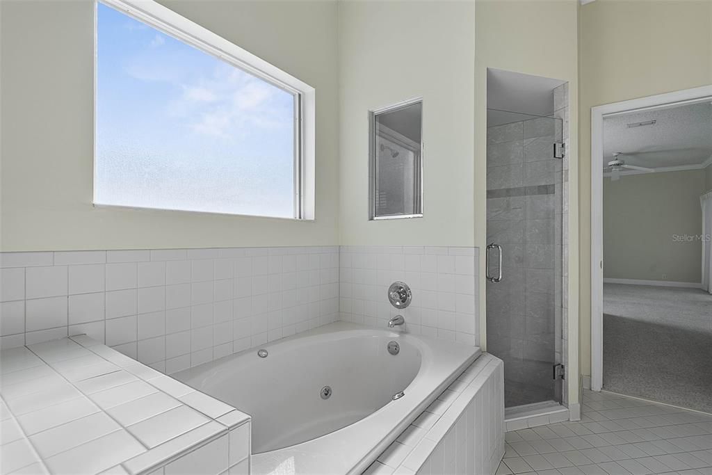 For Sale: $599,000 (4 beds, 2 baths, 2336 Square Feet)