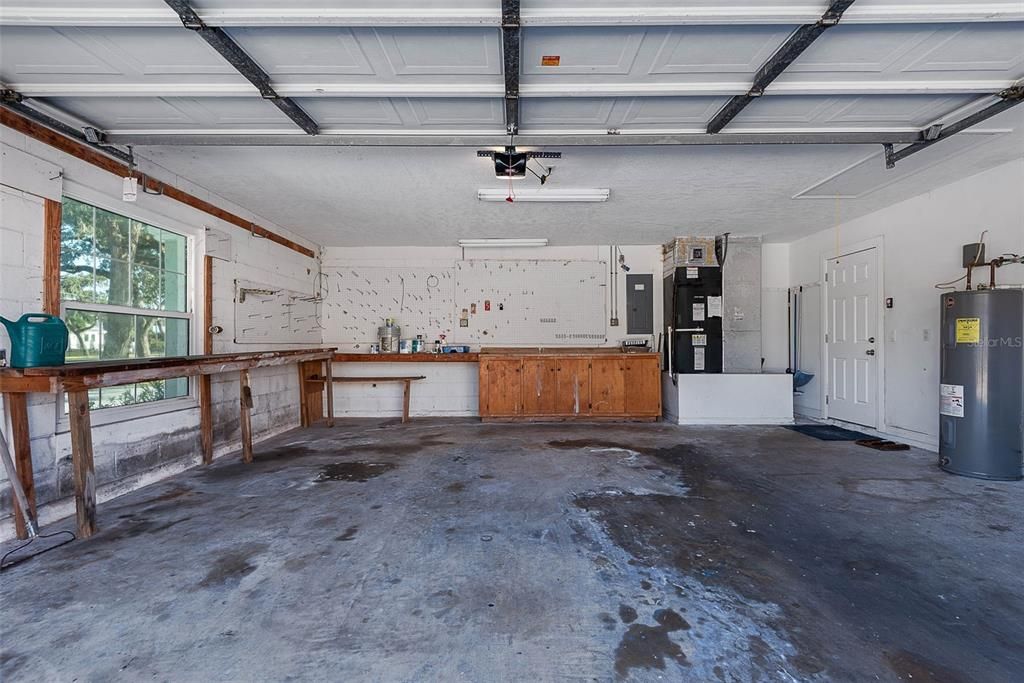 For Sale: $599,000 (4 beds, 2 baths, 2336 Square Feet)