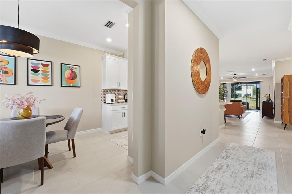 En Venta: $219,900 (2 camas, 2 baños, 1618 Pies cuadrados)