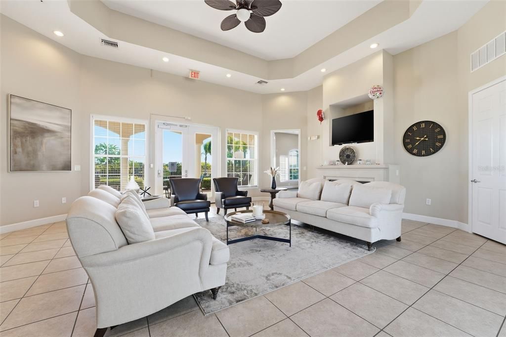 En Venta: $219,900 (2 camas, 2 baños, 1618 Pies cuadrados)