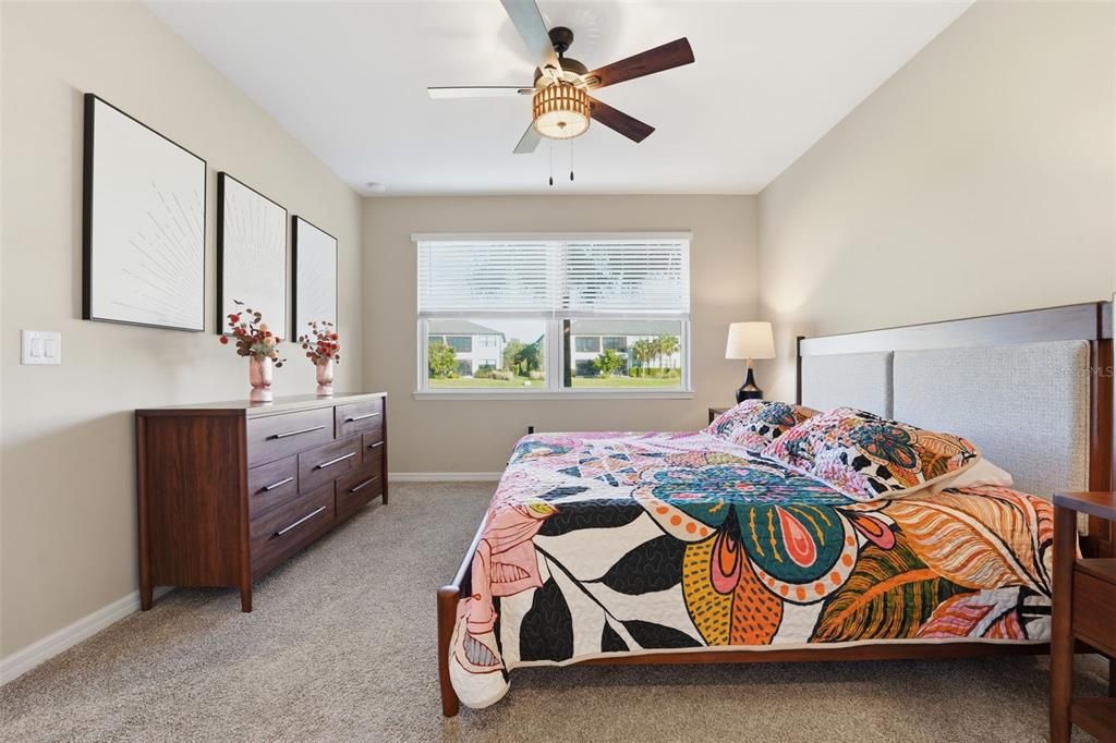 En Venta: $219,900 (2 camas, 2 baños, 1618 Pies cuadrados)