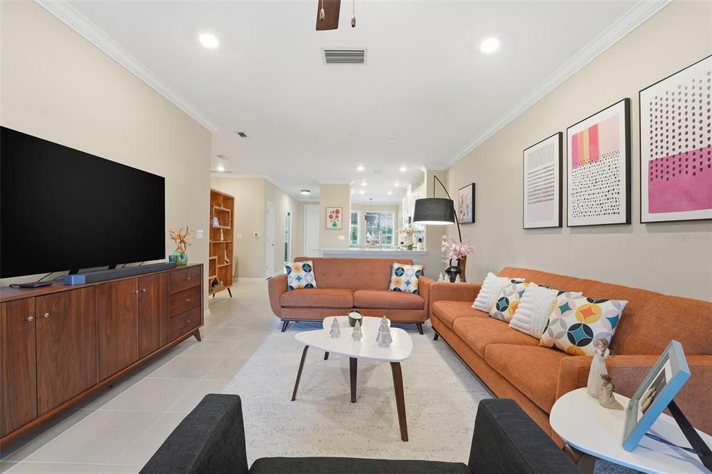 En Venta: $219,900 (2 camas, 2 baños, 1618 Pies cuadrados)