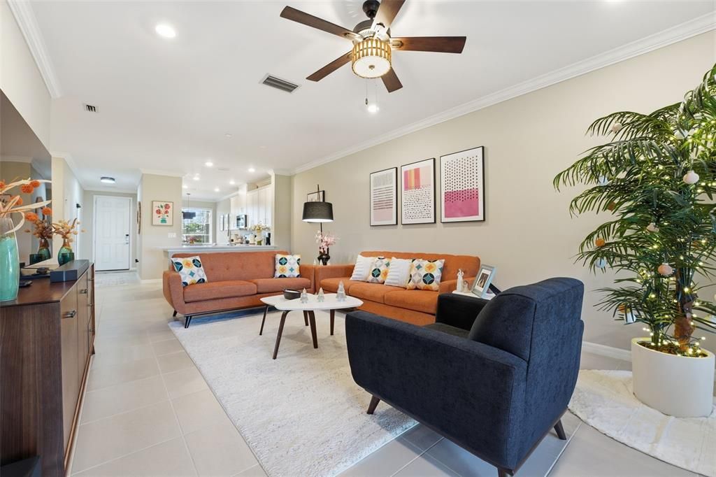 En Venta: $219,900 (2 camas, 2 baños, 1618 Pies cuadrados)