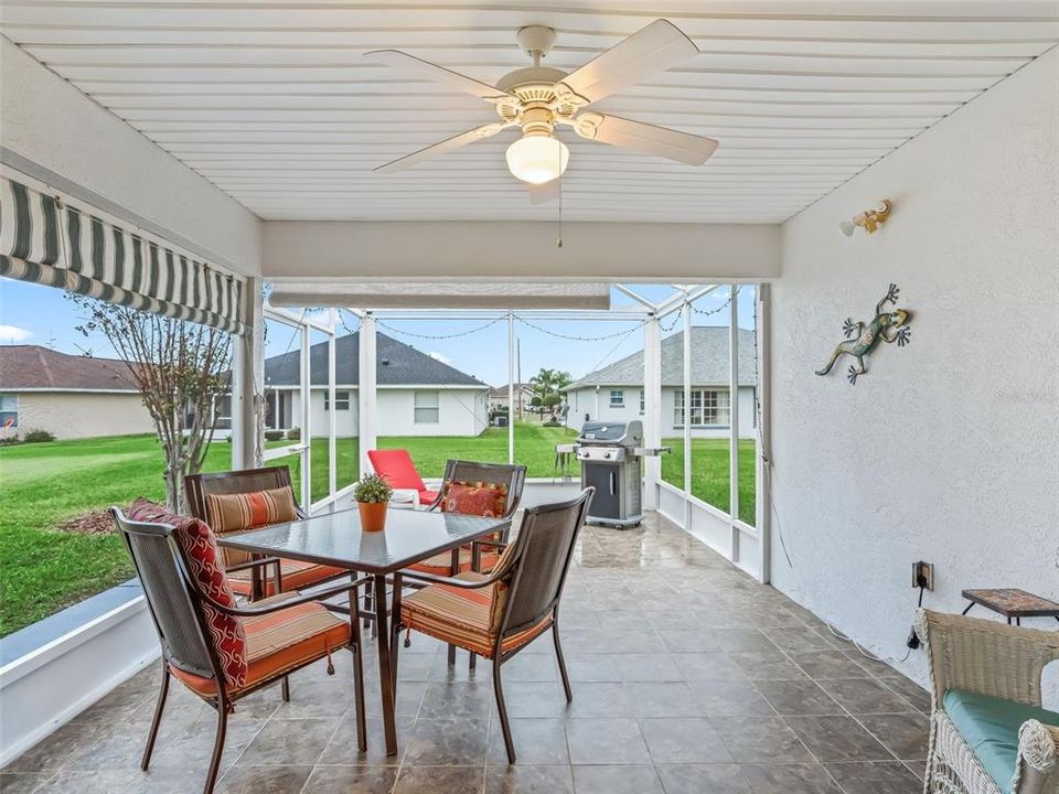 На продажу: $289,900 (3 спален, 2 ванн, 1515 Квадратных фут)