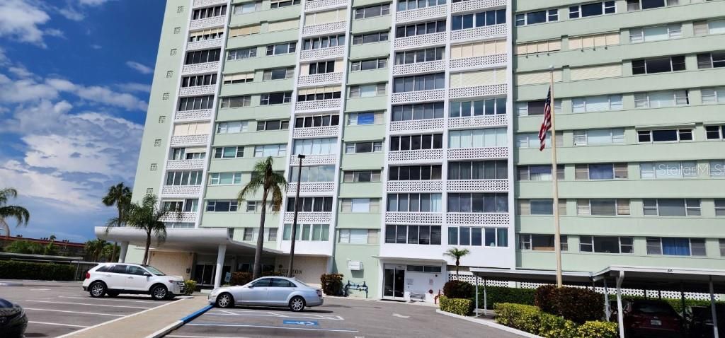 На продажу: $249,000 (1 спален, 1 ванн, 995 Квадратных фут)