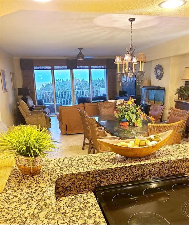 For Sale: $1,150,000 (3 beds, 2 baths, 1785 Square Feet)