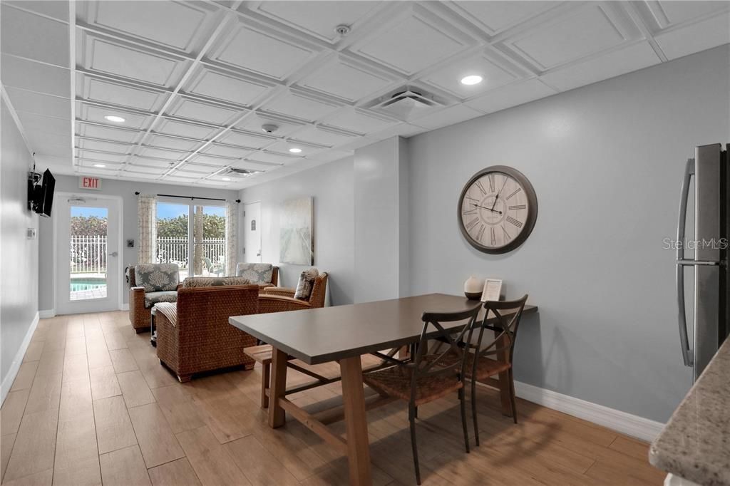 For Sale: $1,150,000 (3 beds, 2 baths, 1785 Square Feet)