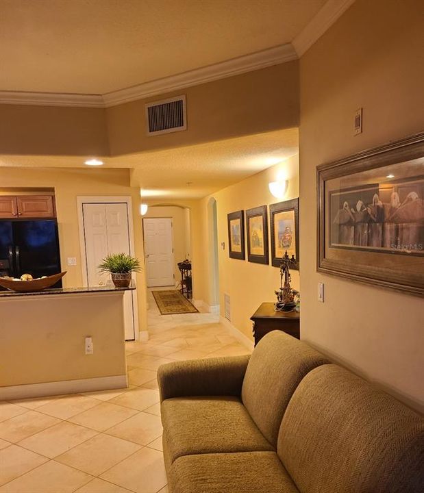 For Sale: $1,150,000 (3 beds, 2 baths, 1785 Square Feet)