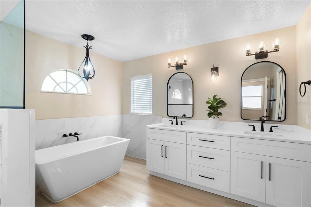 На продажу: $649,000 (4 спален, 3 ванн, 2720 Квадратных фут)