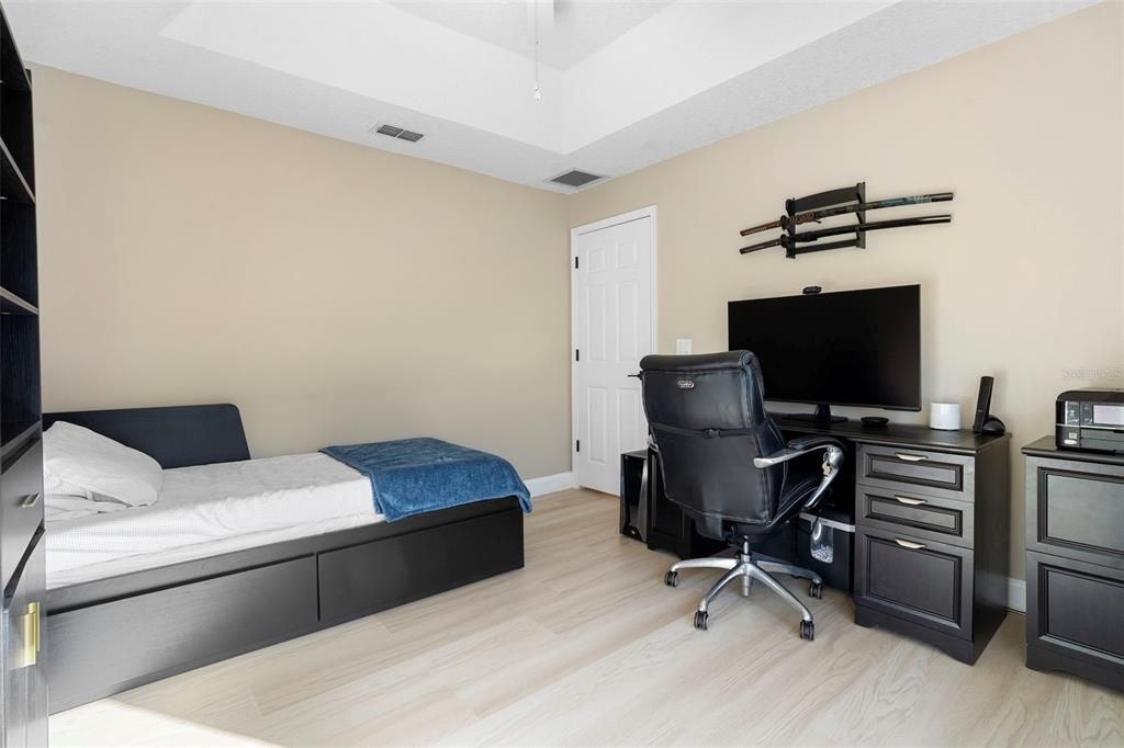 На продажу: $649,000 (4 спален, 3 ванн, 2720 Квадратных фут)