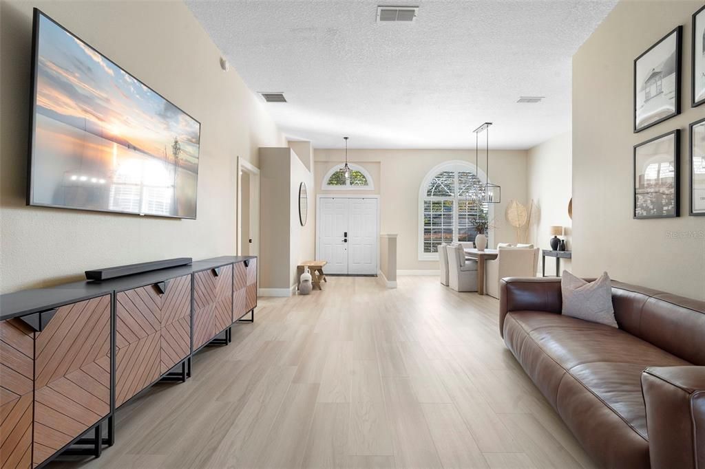 На продажу: $649,000 (4 спален, 3 ванн, 2720 Квадратных фут)