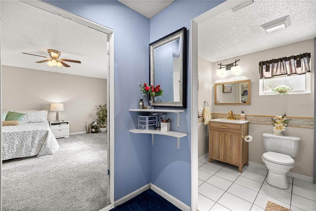 待售: $174,900 (2 贝兹, 2 浴室, 1314 平方英尺)