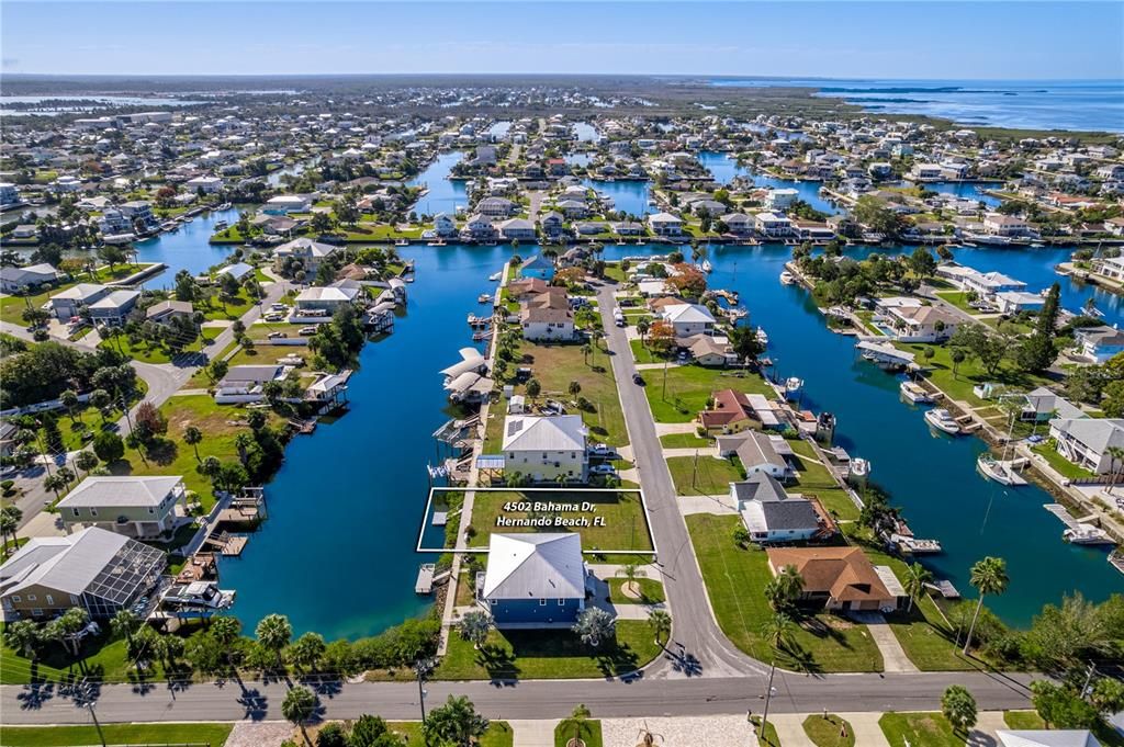 待售: $250,000 (0.15 acres)