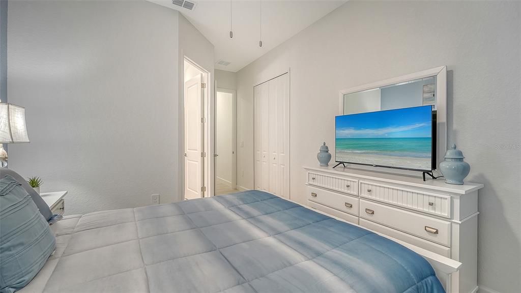 For Rent: $12,000 (3 beds, 3 baths, 2444 Square Feet)