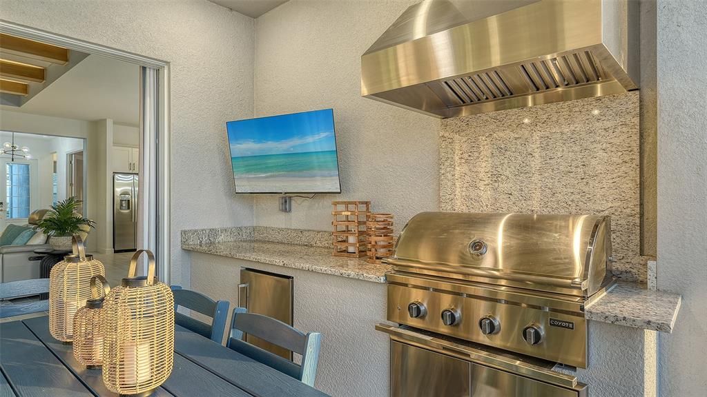 For Rent: $12,000 (3 beds, 3 baths, 2444 Square Feet)