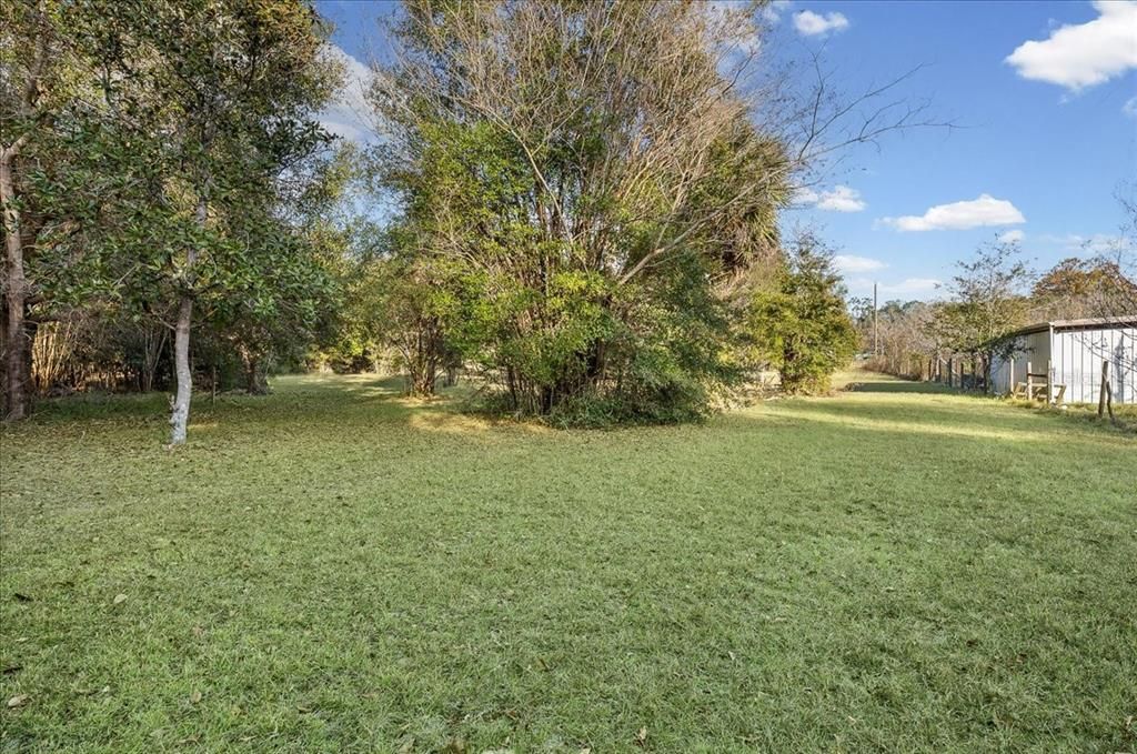 For Sale: $300,000 (3 beds, 2 baths, 1620 Square Feet)