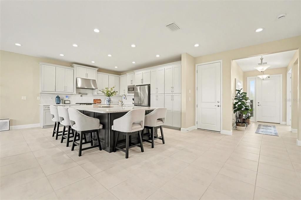 For Sale: $690,000 (4 beds, 4 baths, 2961 Square Feet)