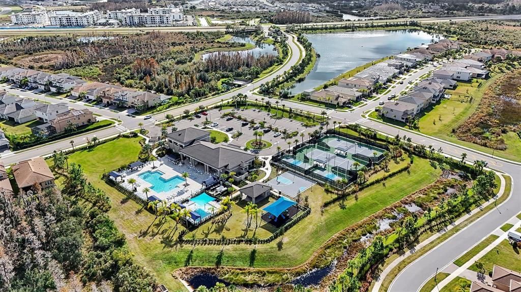 For Sale: $690,000 (4 beds, 4 baths, 2961 Square Feet)