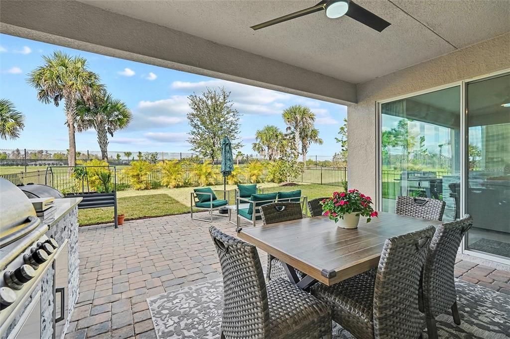 For Sale: $690,000 (4 beds, 4 baths, 2961 Square Feet)