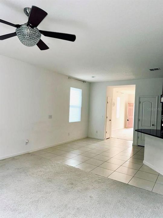 出租: $2,500 (3 贝兹, 2 浴室, 1874 平方英尺)