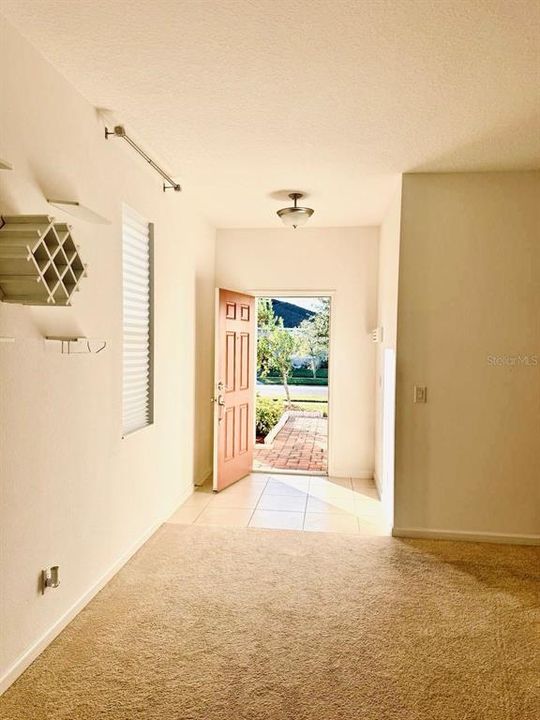 出租: $2,500 (3 贝兹, 2 浴室, 1874 平方英尺)