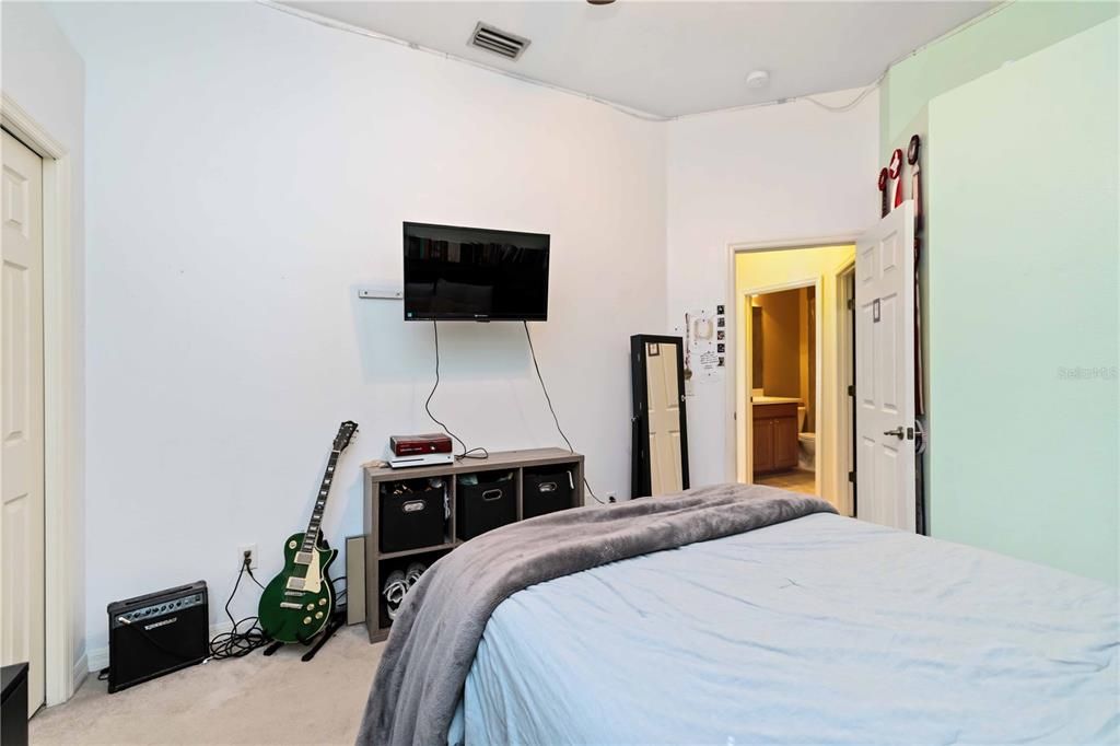 待售: $529,000 (4 贝兹, 3 浴室, 2288 平方英尺)