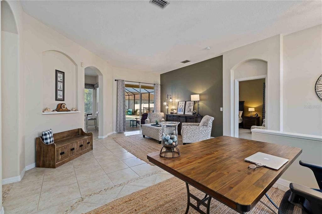 待售: $529,000 (4 贝兹, 3 浴室, 2288 平方英尺)